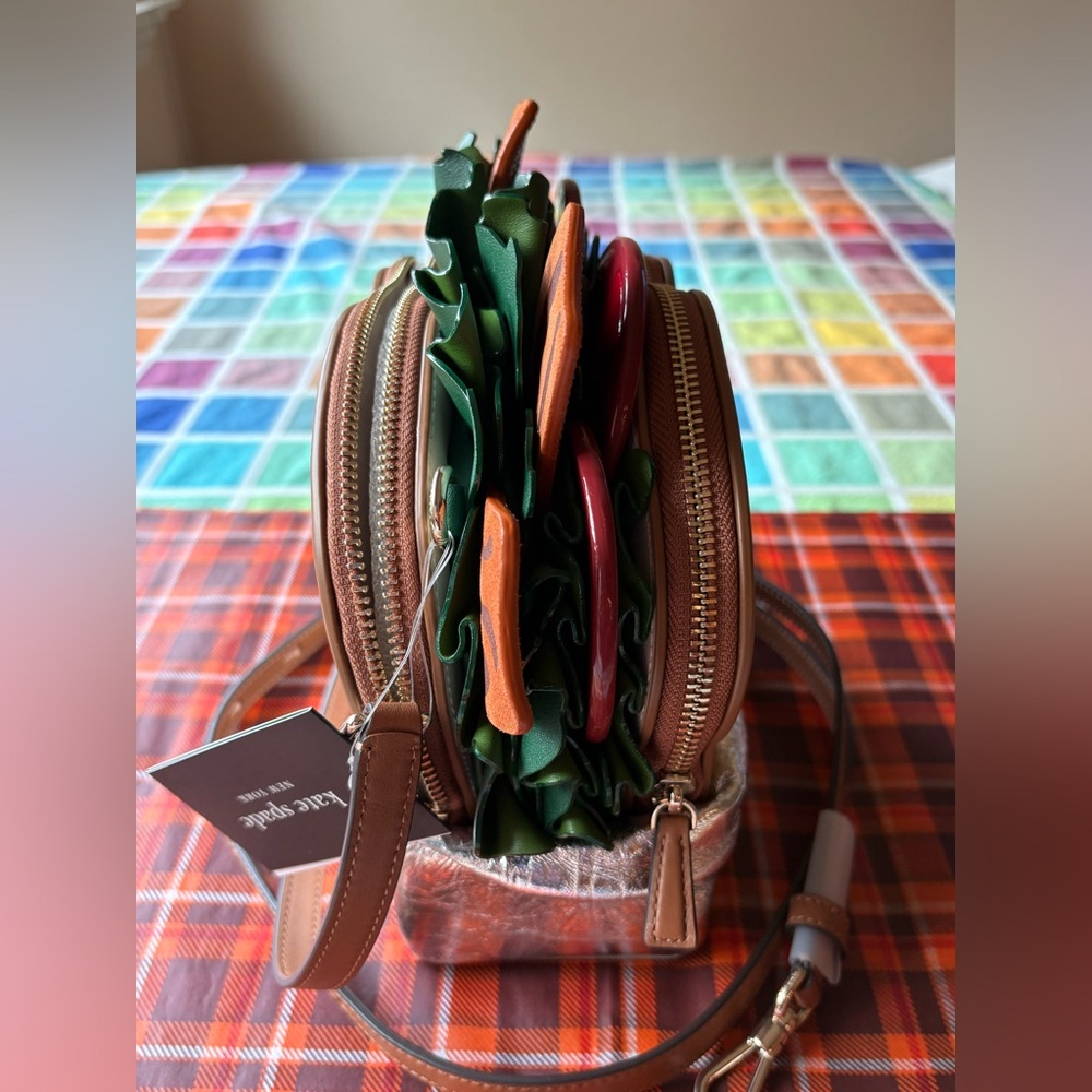 🥪 🥒🥪 KATE SPADE GLAMWICH  3D SANDWICH CROSSBODY BAG 🥪 NWT 🥪🥒🥪 - Picture 15 of 16